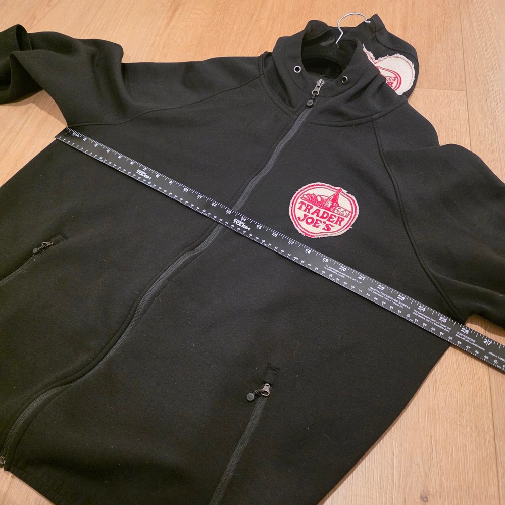 Trader Joes Patch Full Zip Hoodie Jacket Mens XL Black Raglan 32 Degrees Heat - Picture 8 of 9